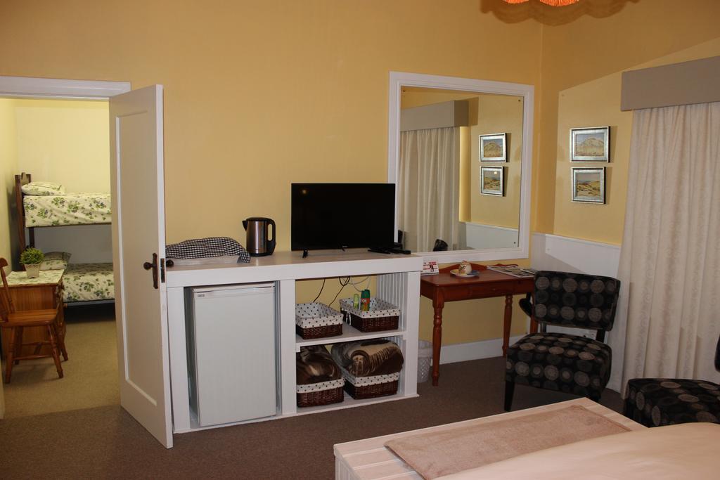 Smuts Ave. Guest Rooms Hermanus Extérieur photo
