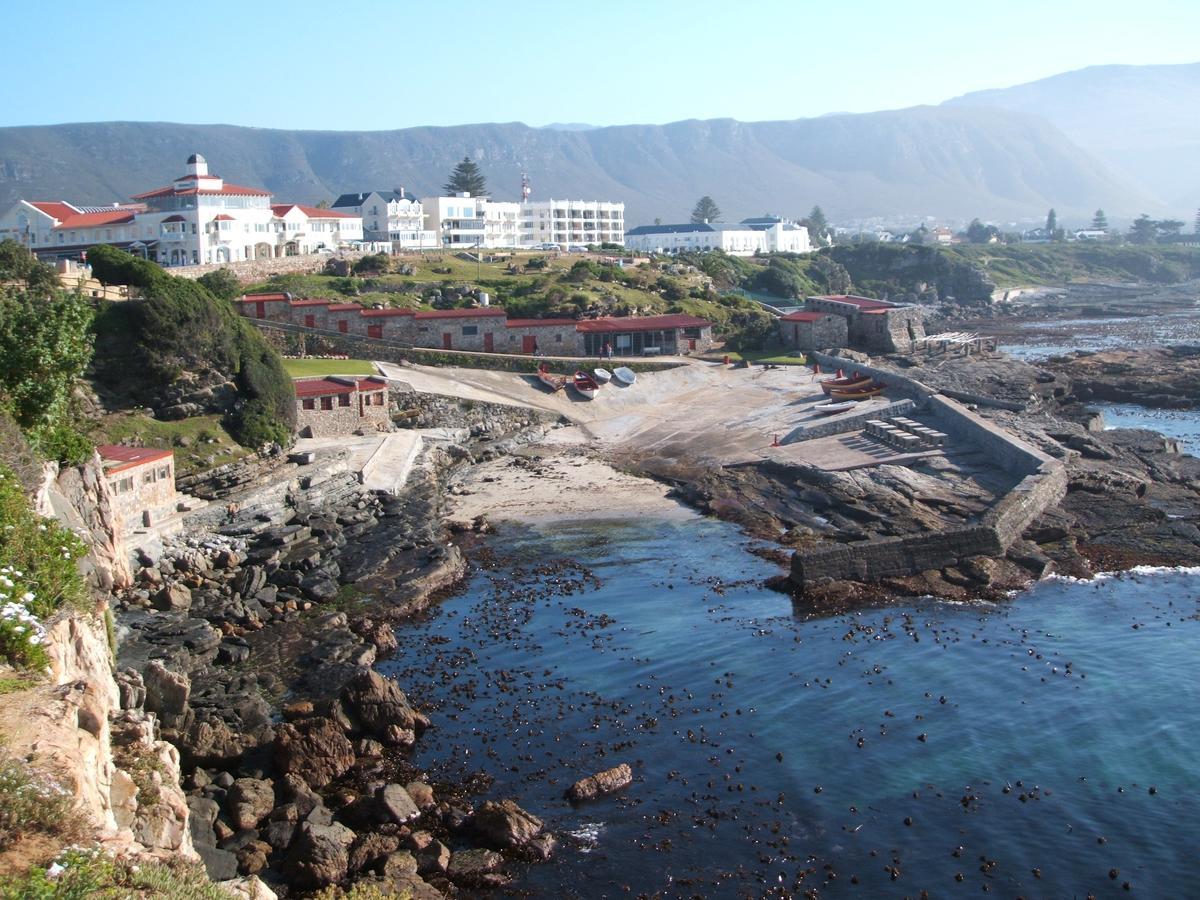 Smuts Ave. Guest Rooms Hermanus Extérieur photo